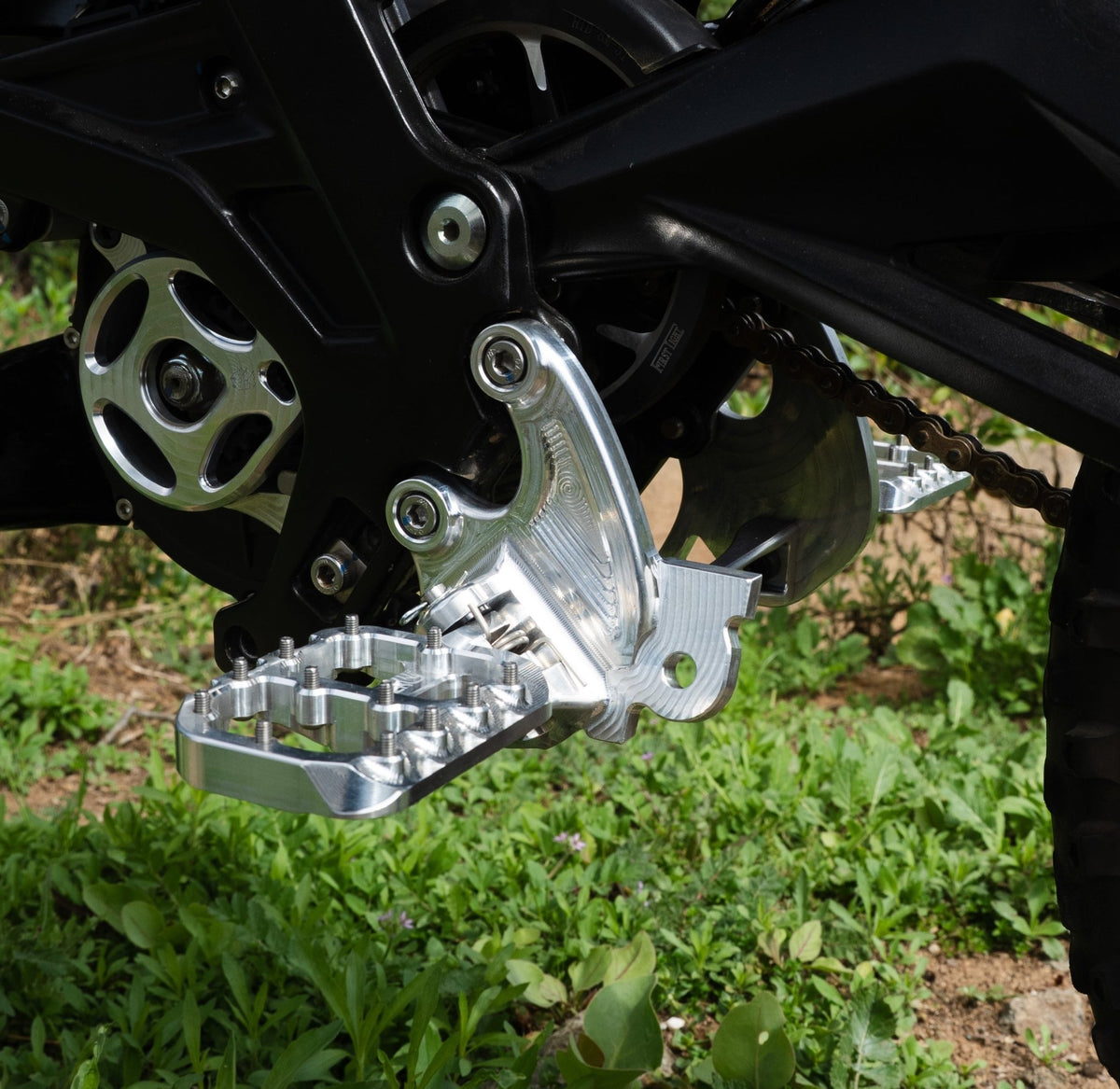 Prickly Footpeg Brackets - ٍٍٍِRERODE USA